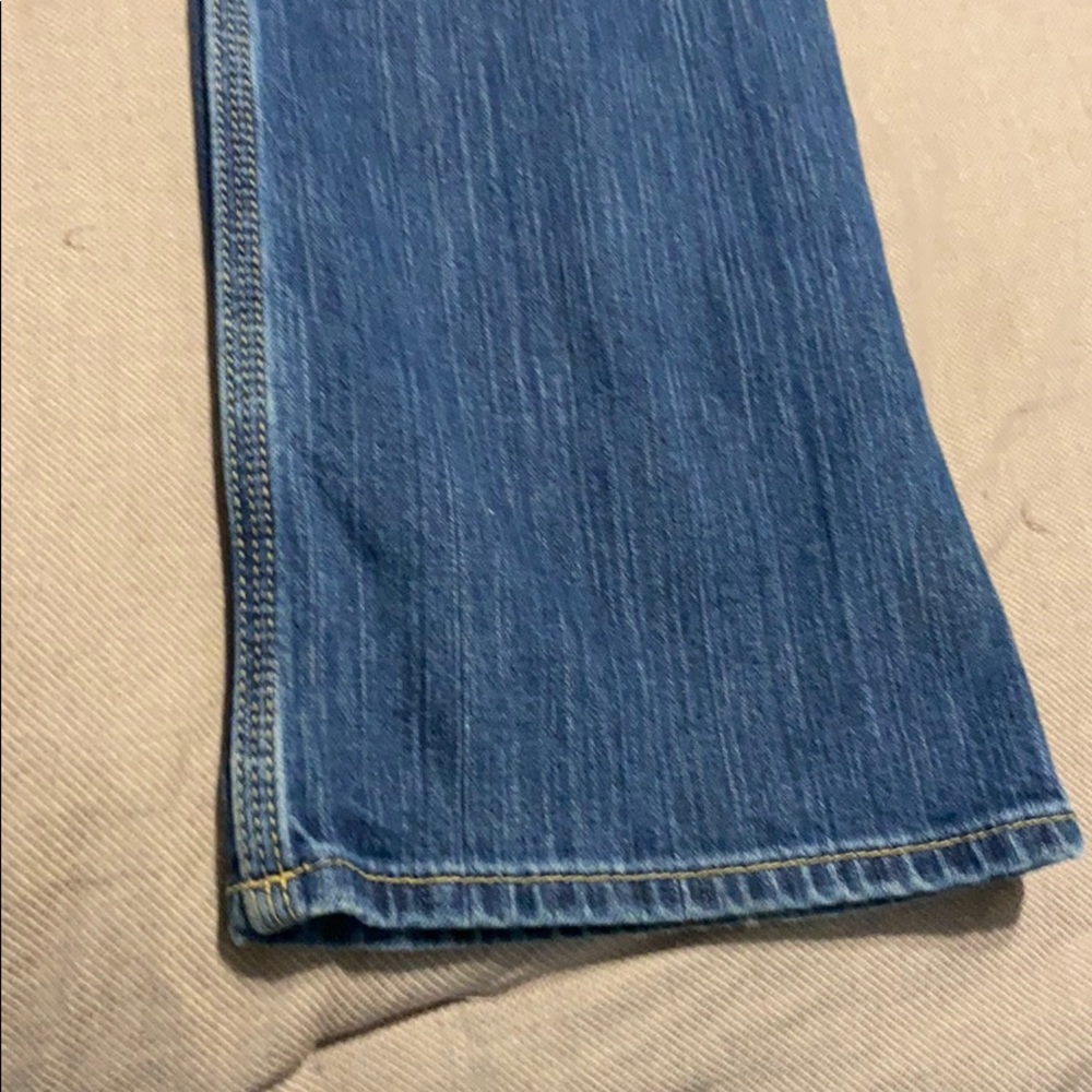GAP - Picture 3 of 6